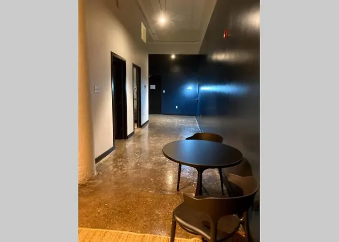 Apartment 3e-*new* 3 Min To Hillman Cancer Center, Sleeps 6 *